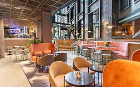 Yotel London City